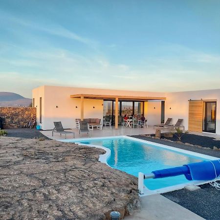 Villa Tabaiba En Lajares Con Piscina Luaran gambar