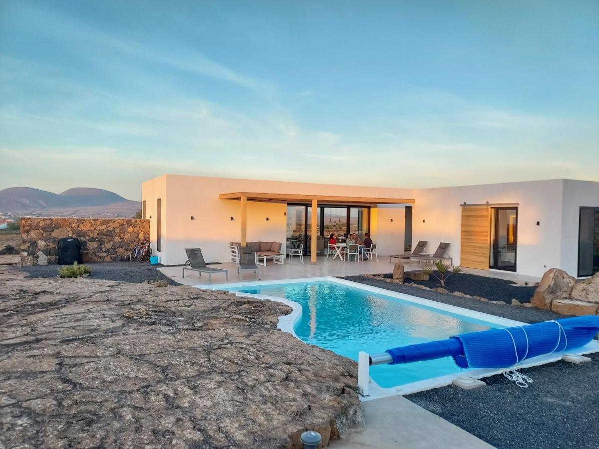 Villa Tabaiba En Lajares Con Piscina Luaran gambar